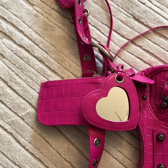 Balenciaga Le Cagole XS pink croc embossed - Picture 4 of 4